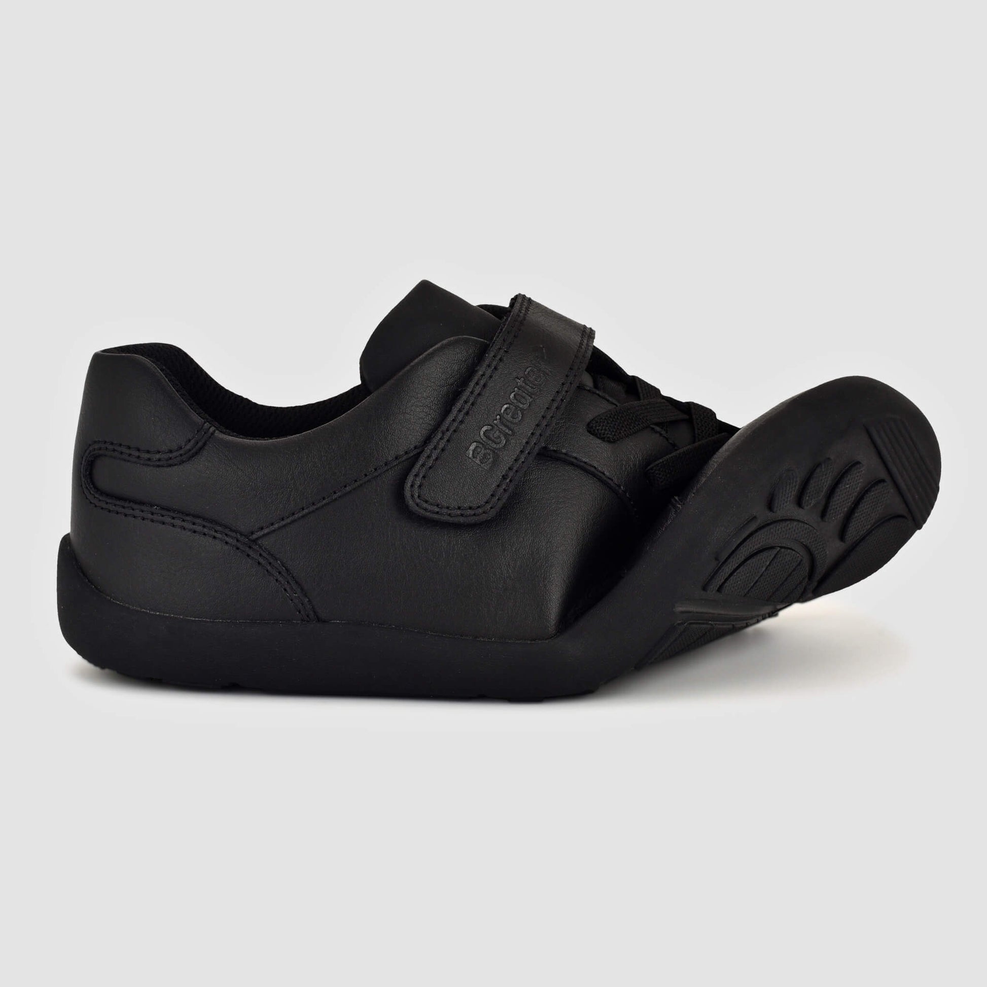 Henson School Shoe Black Twisted